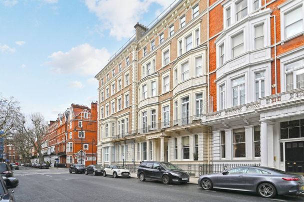 Harrington Gardens - Photo 1