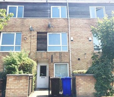 4 bedroom house to rent - Photo 2