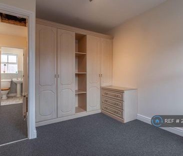 2 bedroom semi-detached house to rent - Photo 1