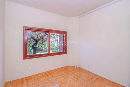 Casa com 4 quartos e 181m² para alugar em Jardim Leopoldina, Porto Alegre. - Photo 4