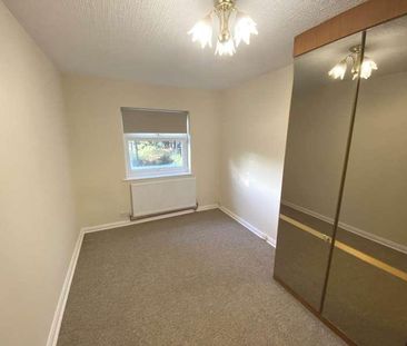 Hale Lane, Edgware, HA8 - Photo 2