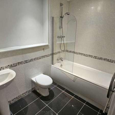 Water Street, Castlefield, M3 - Photo 4