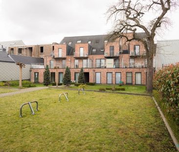 Startersappartement met zonrijke tuin - Photo 1