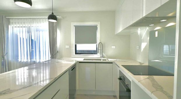 Modern 3-Bedroom Home in Otara – Brand New & Ready to Move In! - Photo 1