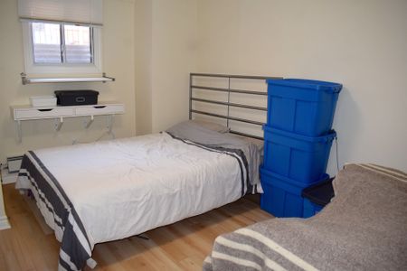 For Lease - 27 Hamilton Street Unit# Basement, Toronto, Ontario - Photo 2