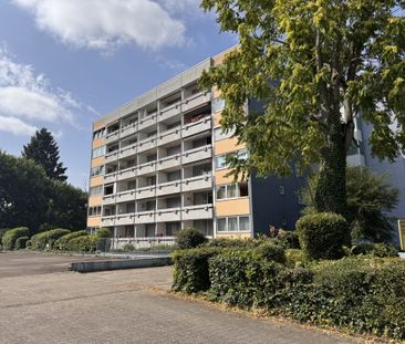 Stilvolle 3-Zimmer-Wohnung mit drei Balkonen und Blick ins Grüne, K... - Photo 1