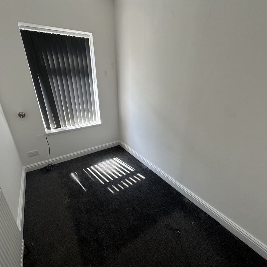 17, Vine Street, Preston - Photo 1