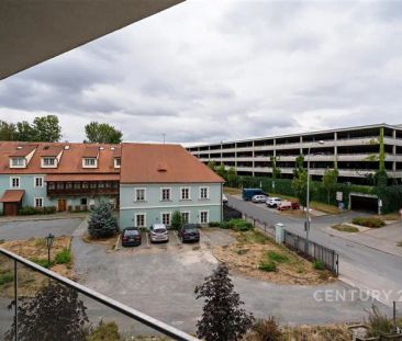 Pronájem bytu 2kk s lodžií a garážovým stáním - Photo 5