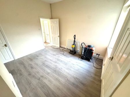 Weston Grove Road, Woolston - Photo 2