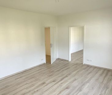 Große Wohnküche mit 2-Zimmer in Duisburg Neudorf - Photo 2