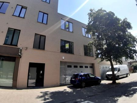 Mooi gerenoveerd appartement nabij het centrum van Hasselt - Photo 5