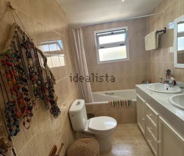 Alquiler de ático en Calle Alimoche - Photo 2