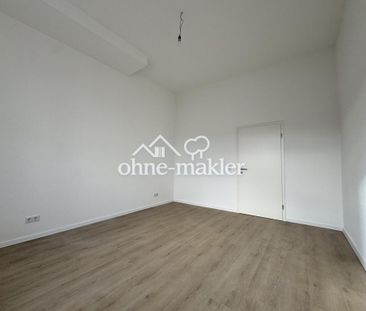 Helle 3 ZKB mit EBK / EG / Erstbezug nach Kernsanierung / hohe Decken - Foto 1