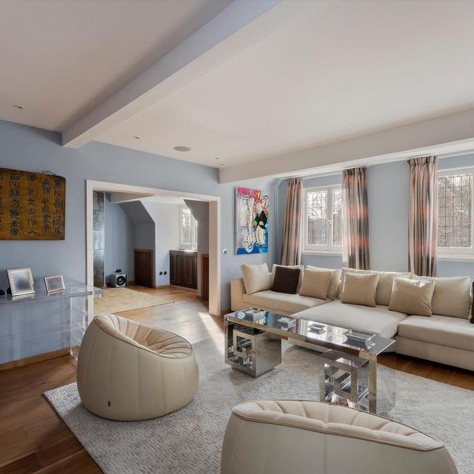 5 bedroom flat to rent - Photo 1