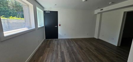 For Lease - 216 Mcarthur Avenue Unit# 02, Vanier and Kingsview Park, Ontario - Photo 5