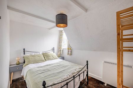 St George`s Place - Photo 4