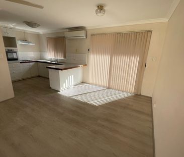 CONVENIENCE & LIFESTYLE IN CAREY PARK - Photo 5