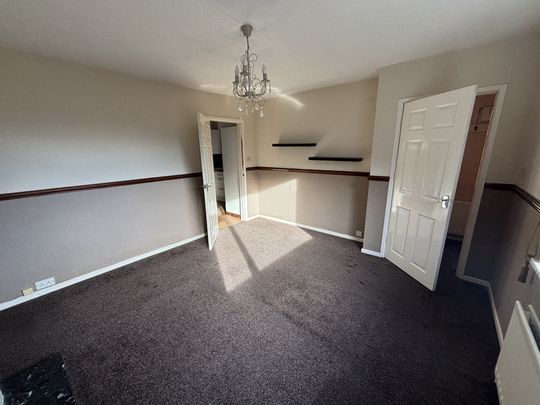 Lamb Hill Close, Sheffield - Photo 1