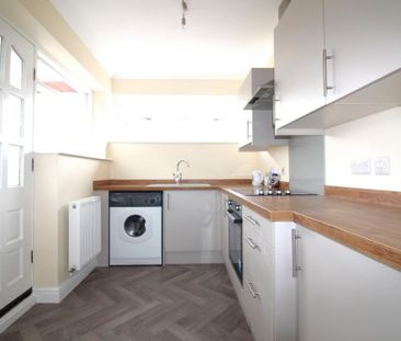 2 bedroom bungalow to rent - Photo 3