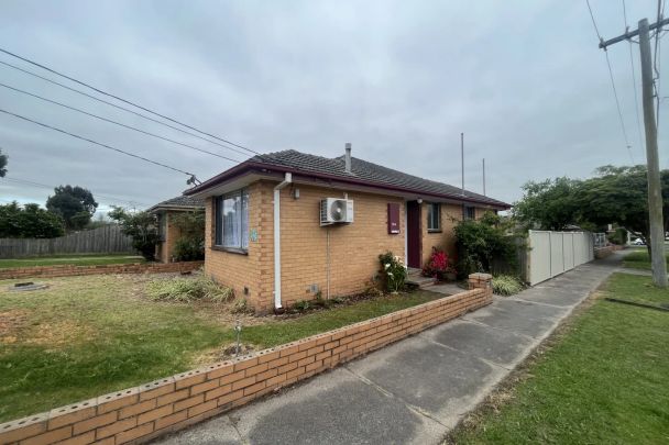 Beautiful 2 bedroom home - Photo 1