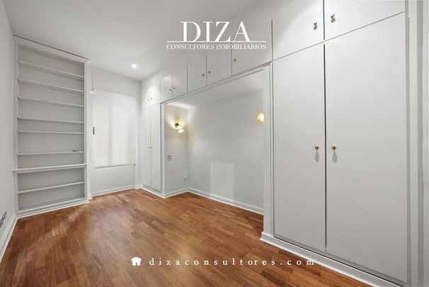 Luxury Flat for rent in Madrid, Spain - Photo 1