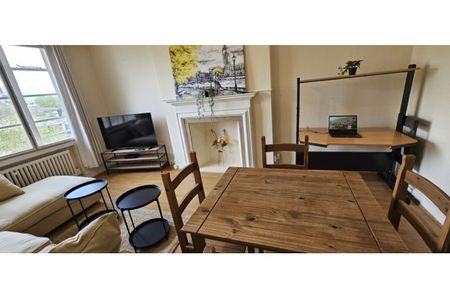 1 bedroom apartment - Photo 2