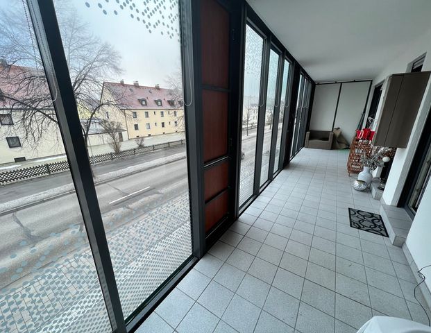 Moderne, schicke 3-Zimmer-Wohnung mit zwei Balkonen, Aufzug + TG-Stellplatz - Photo 1