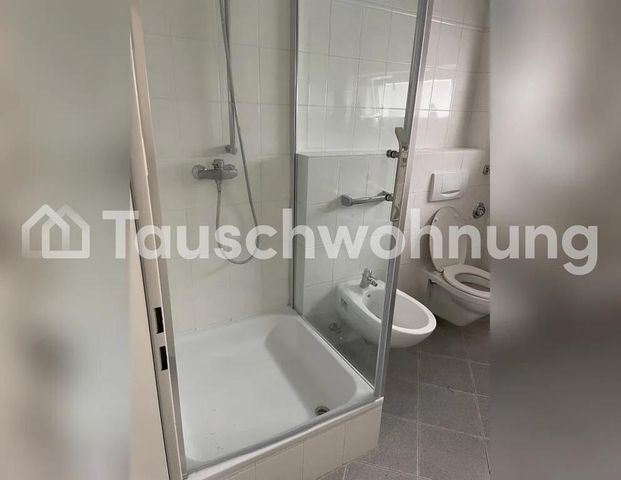 TAUSCHWOHNUNG Biete: moderne 2 Zimmer Wohnung, Suche: moderne Wohnung 3 Zi - Photo 1