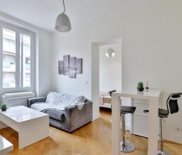 Location Appartement 2 pièces 27m² VILLEFRANCHE SUR MER 06230 - Photo 5