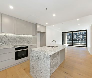 Stylish Living in Vibrant Parkes - Photo 6