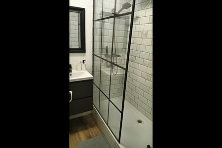 3 Bed Flat, Harmon House, SE8 - Photo 3