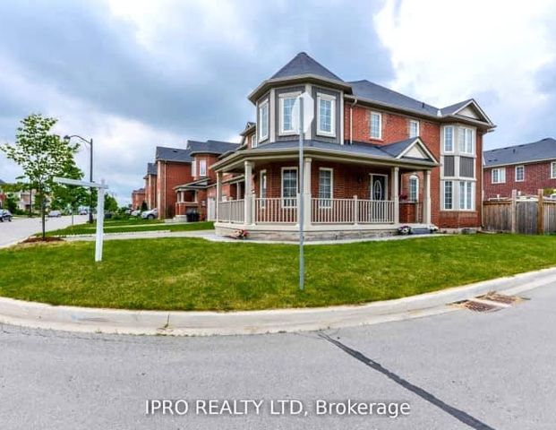 Upper-1039 Diefenbaker Street - Photo 1