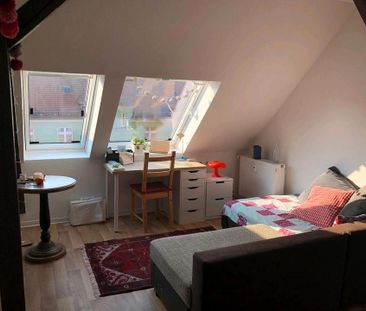 Kuschelig-Helle 3-Zimmerwohnung nahe Südlicher Innenstadt - Photo 1