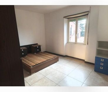 Appartamento piano terra villa bifamiliare - Photo 1