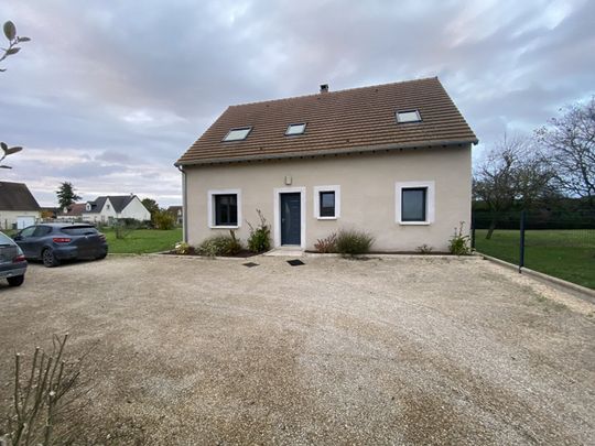 Location maison 5 pièces, 130.00m², Vineuil - Photo 1