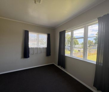 Good house on Harris - Photo 3