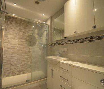 Berkeley Court, Weybridge, KT13 - Photo 5