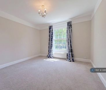 4 bedroom detached house to rent - Photo 5