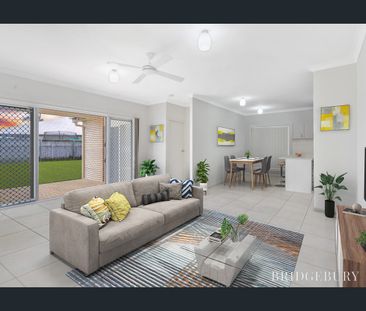 Comfortable Family Living in a Peaceful North Lakes Estate - Photo 6