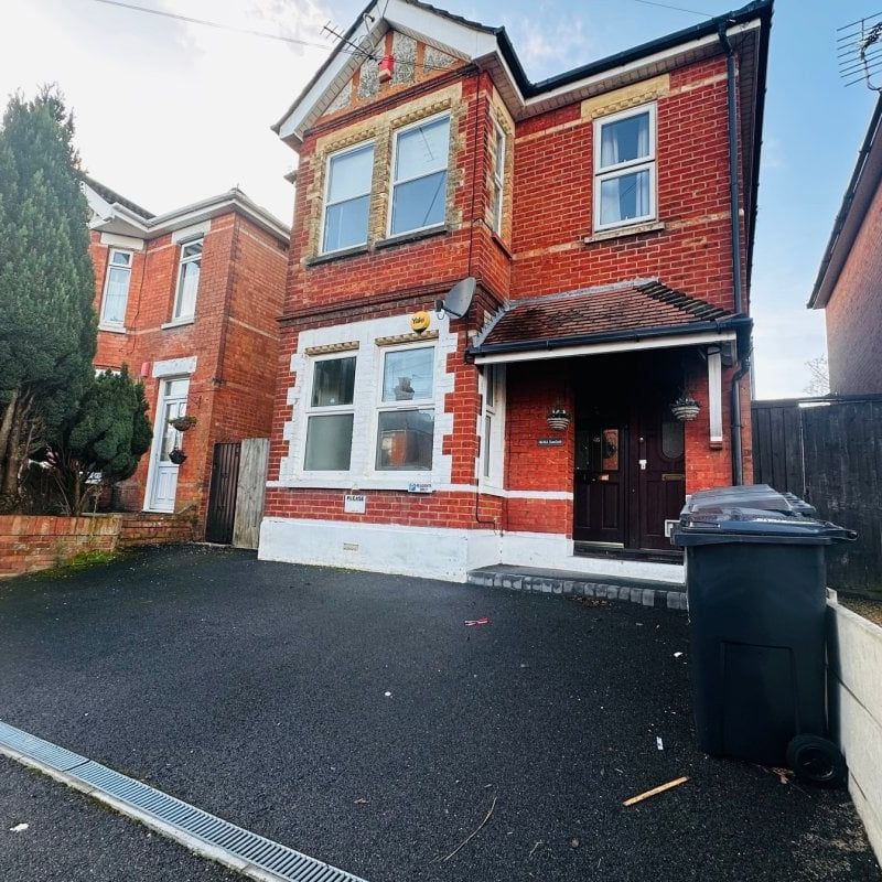 Stanfield Road, BOURNEMOUTH - Photo 1