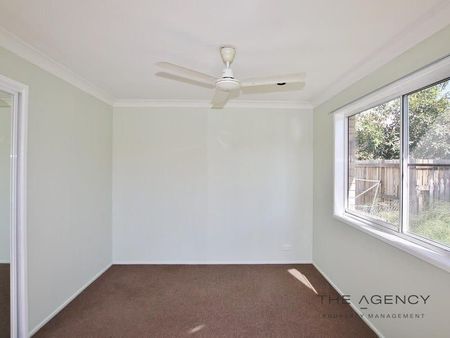 Low-Set Brick Home in a Prime Central Location - Photo 3