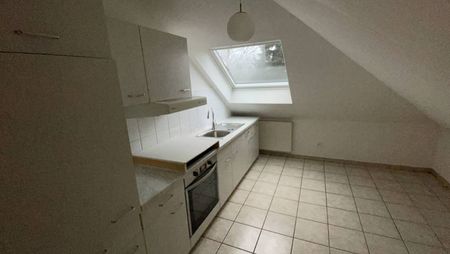 Appartement T2 - Cave - Stationnement sous-sol - Proche centre-ville - Photo 2