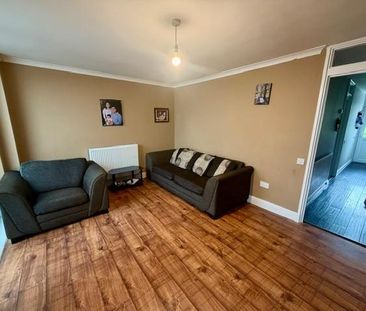 3 bedroom house to rent - Photo 1