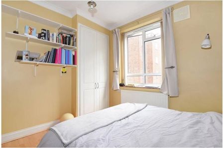 3 Bed Flat, Wilkie House, NW8 - Photo 2