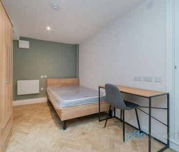 Studio to rent - Photo 2