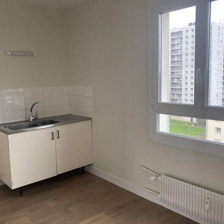 Location Appartement 42m² LISIEUX 14100 - Photo 3