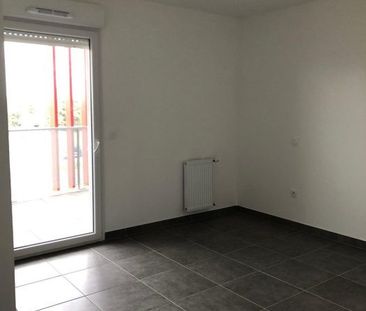 T2 AVEC BALCON ET PARKING - Photo 4