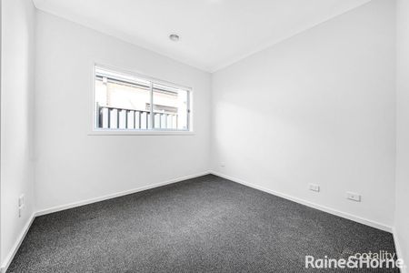 4 Bedroom Rental Home - Photo 5