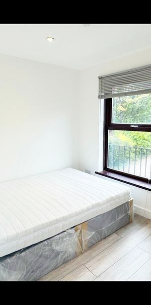 Studio Flat, Edmeston Close, E9 - Photo 1
