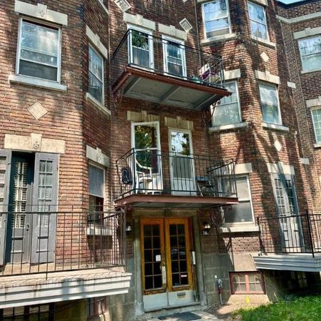 6 1/2 - Montréal (Côte-des-Neiges) - 2 550 $/mois - Photo 3